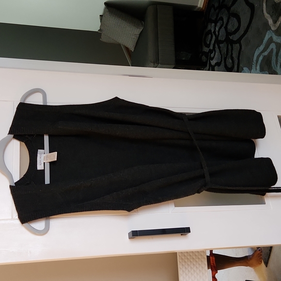 Sweater vest - Picture 1 of 5